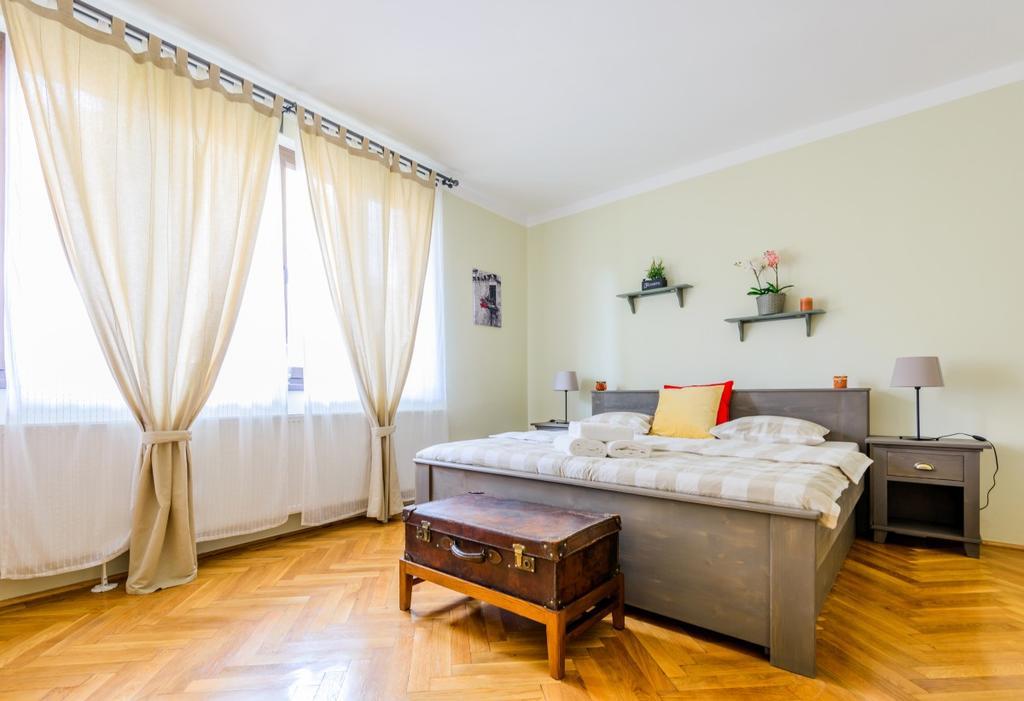 Meno Apartment Сібіу Екстер'єр фото
