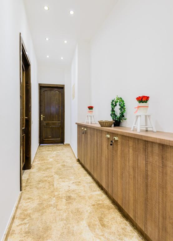 Meno Apartment Сібіу Екстер'єр фото