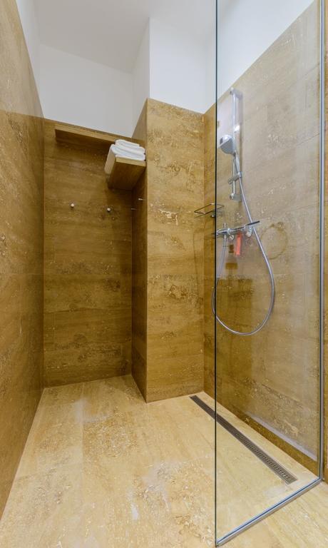 Meno Apartment Сібіу Екстер'єр фото