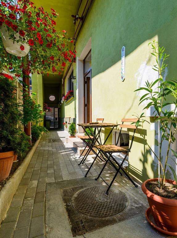 Meno Apartment Сібіу Екстер'єр фото